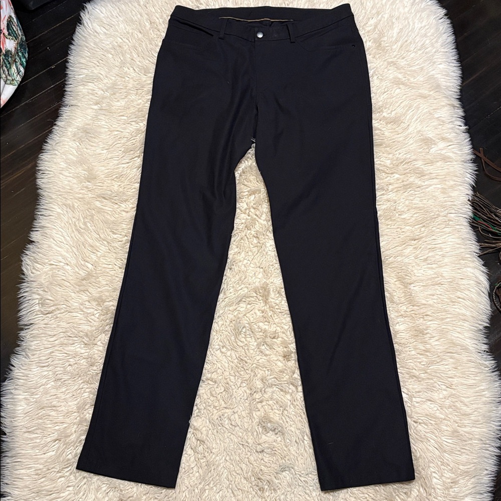 Lululemon black pants